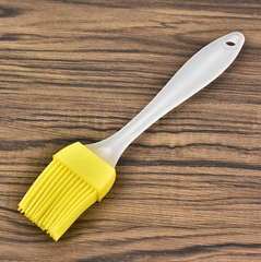 Basting Brush, Silicone, Yellow with Hang Tag